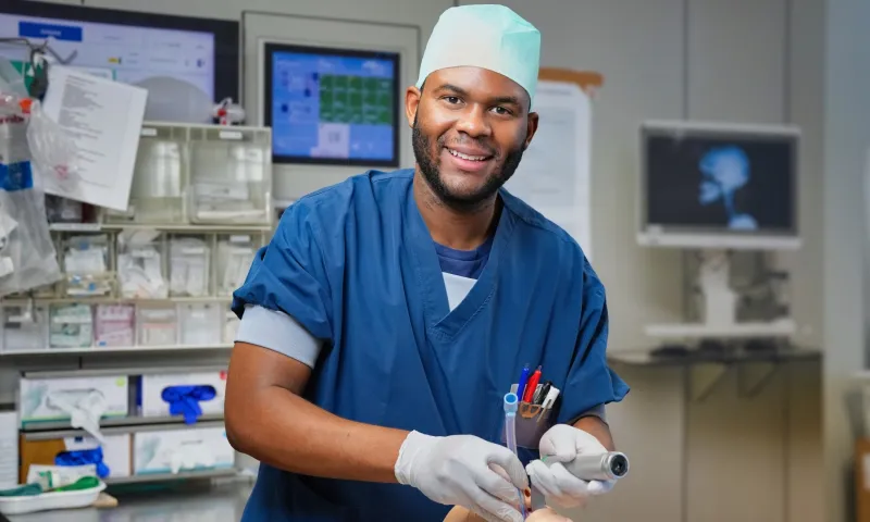 Nathan, anesthesiemedewerker