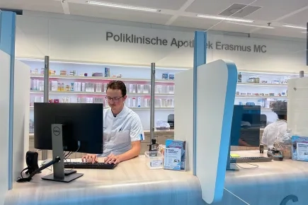 Bart, apothekersassistent, poliklinische apotheek, erasmus mc