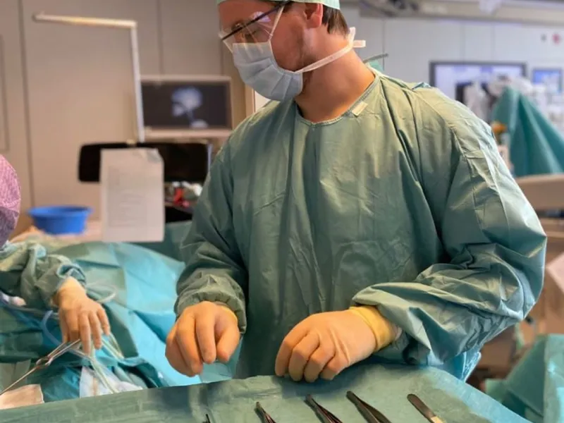 Joran van Pel, operatieassistent, Erasmus MC