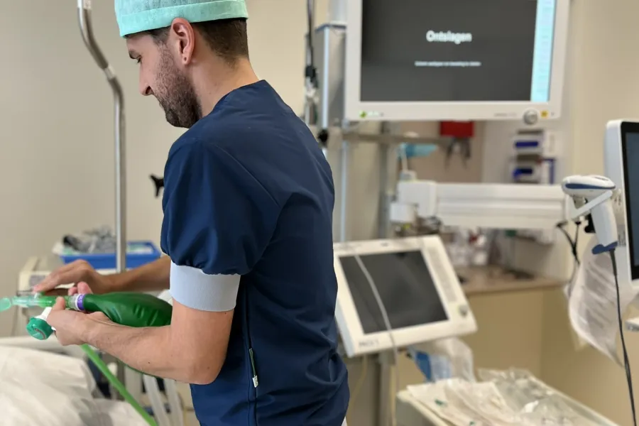 Ezequiel Mota Sousa, Pacu verpleegkundige, Erasmus MC