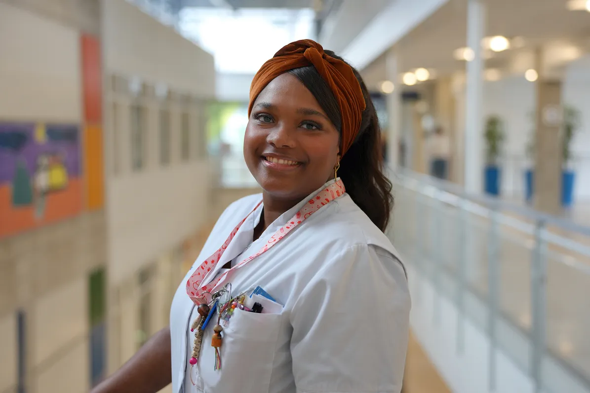 Jalysia, high care kinderverpleegkundige