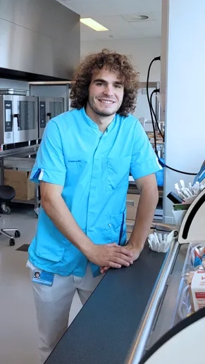 thomas, facilitair zorgmedewerker, erasmus mc